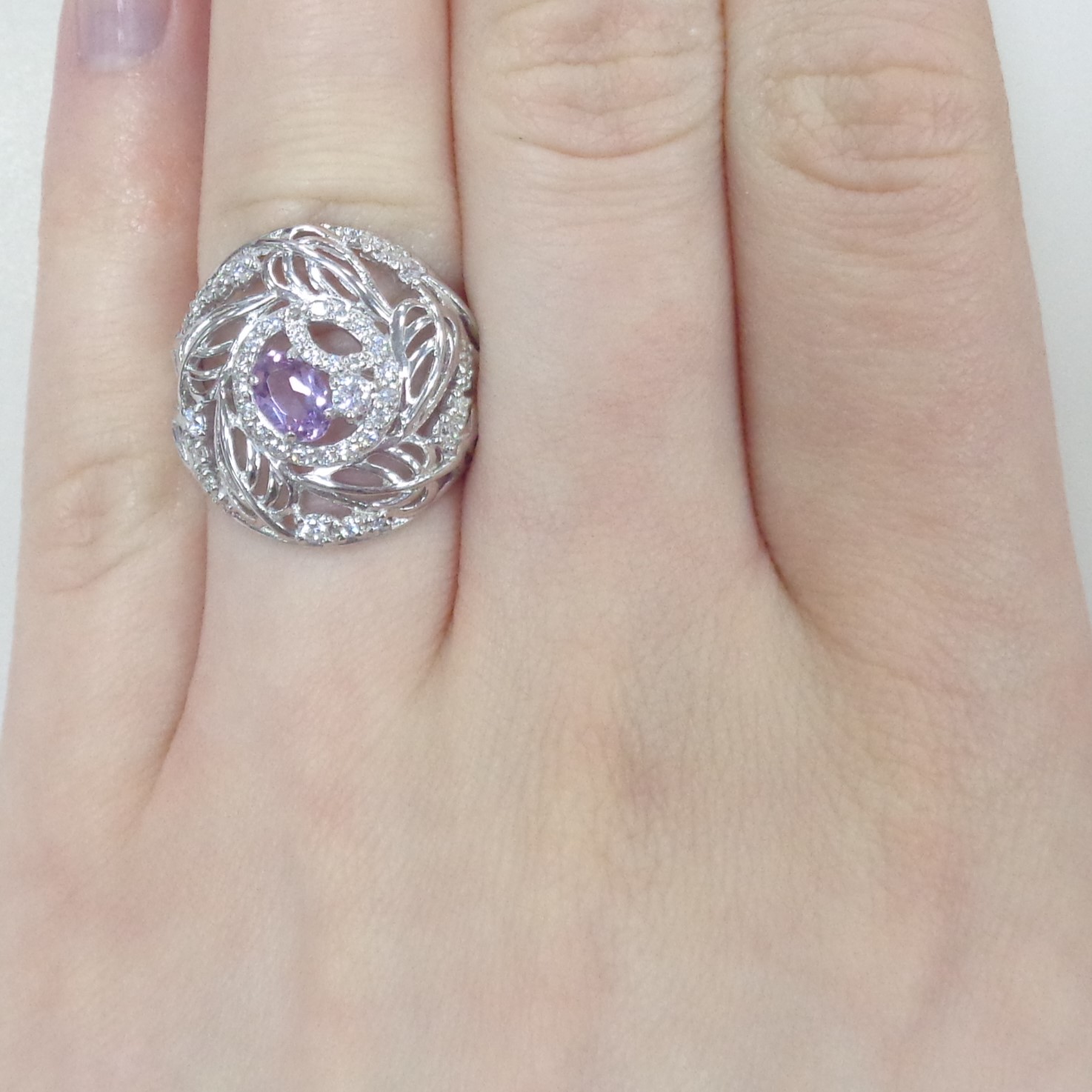 Серебряное кольцо с аметистом